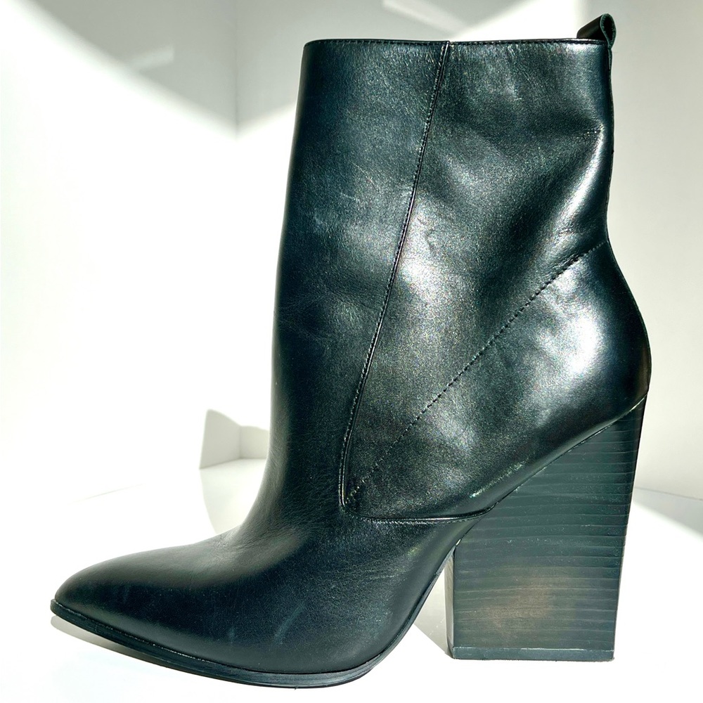 Bleecker & Bond Black Leather Booties with heels women’s size 9